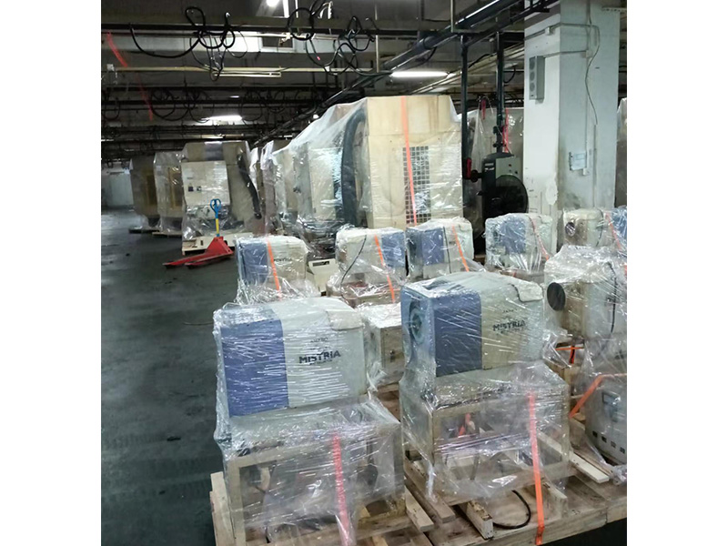 東莞(wan)長安某公(gōng)司搬遷打(da)包現場