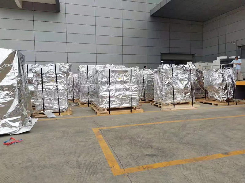 深圳公明(ming)歐菲光出(chū)口真空木(mu)箱