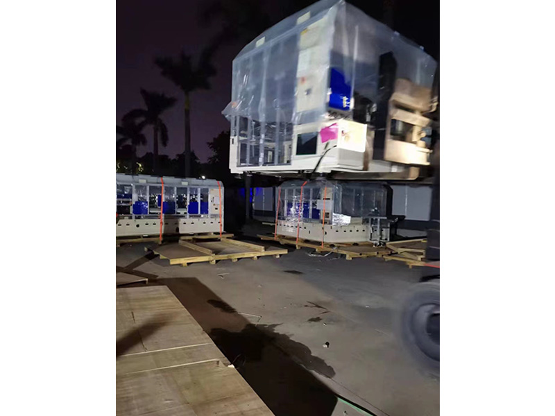 深(shen)圳龍崗打包現場(chang)